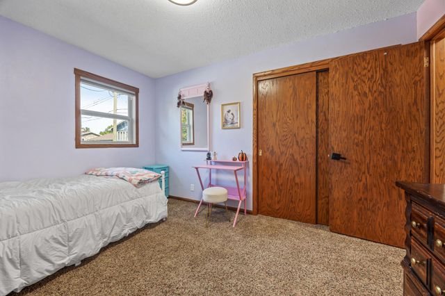 1221 1st Street N, Casselton, ND 58012