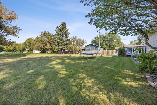 1221 1st Street N, Casselton, ND 58012