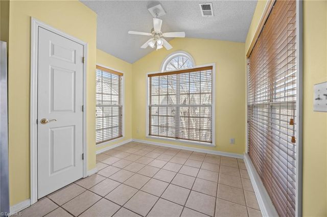 5001 Bass Chapel Road 3D, Greensboro, NC 27455