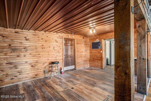 42 Old Schuylerville Road, Easton, NY 12834