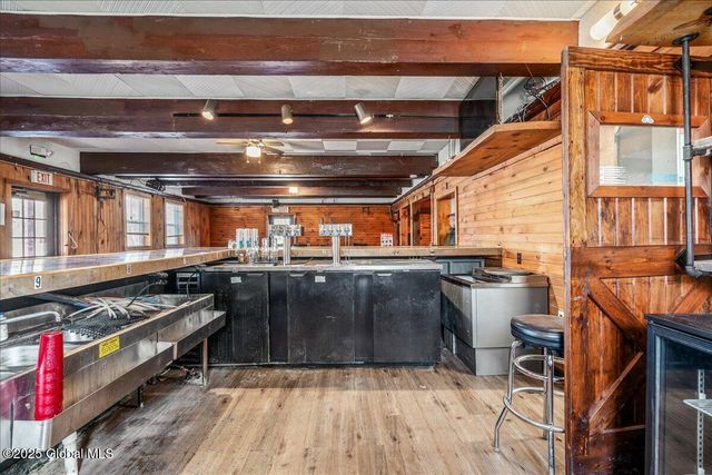 42 Old Schuylerville Road, Easton, NY 12834