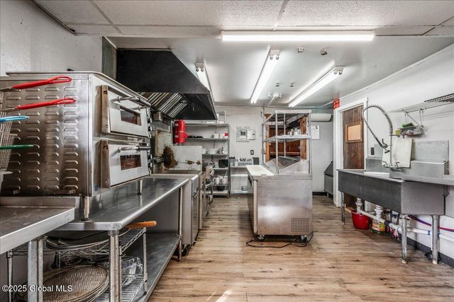 42 Old Schuylerville Road, Easton, NY 12834