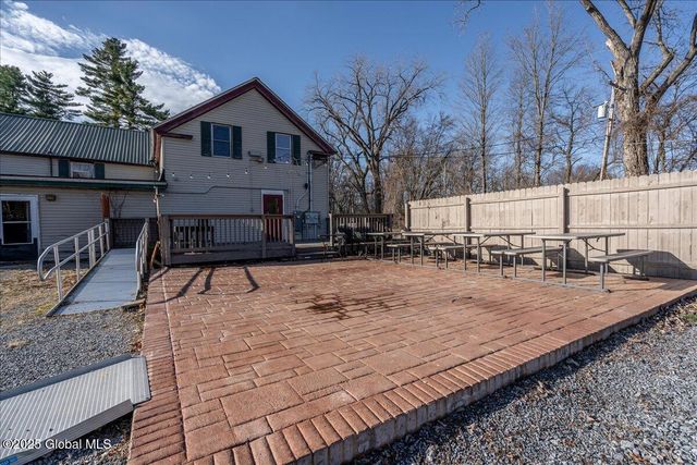 42 Old Schuylerville Road, Easton, NY 12834