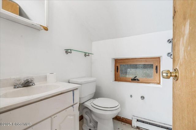 42 Old Schuylerville Road, Easton, NY 12834