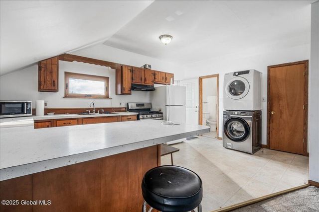 42 Old Schuylerville Road, Easton, NY 12834