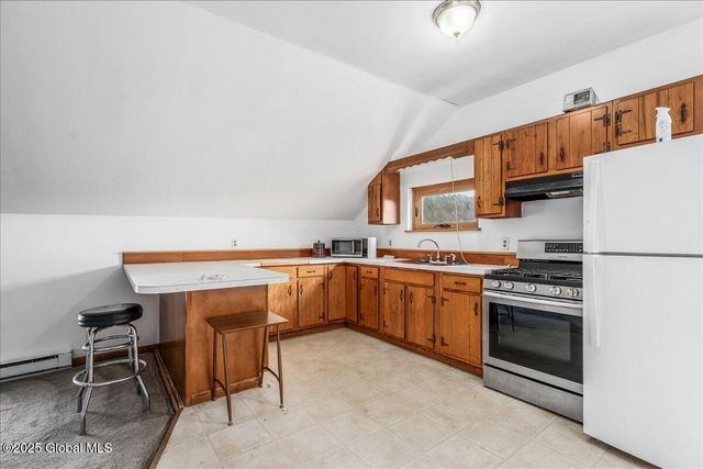 42 Old Schuylerville Road, Easton, NY 12834