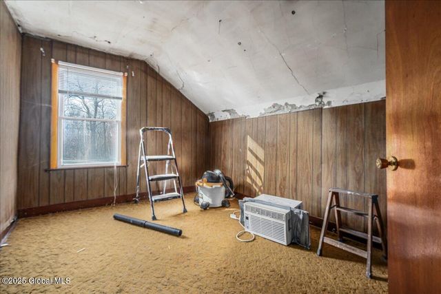 42 Old Schuylerville Road, Easton, NY 12834