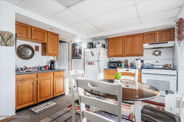 42 Old Schuylerville Road, Easton, NY 12834