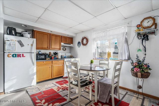 42 Old Schuylerville Road, Easton, NY 12834