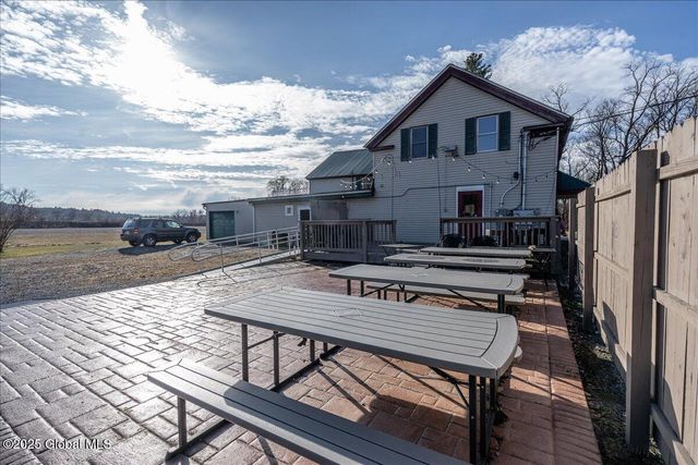 42 Old Schuylerville Road, Easton, NY 12834