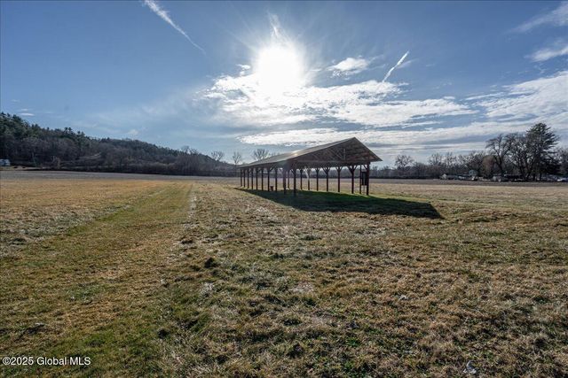 42 Old Schuylerville Road, Easton, NY 12834