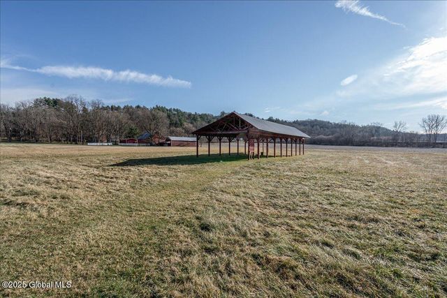 42 Old Schuylerville Road, Easton, NY 12834