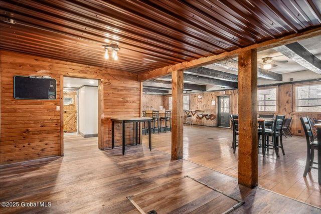 42 Old Schuylerville Road, Easton, NY 12834