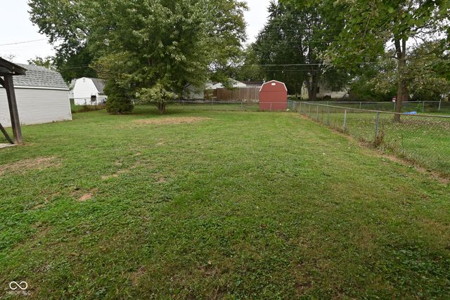 853 Hiatt Avenue, Greenwood, IN 46143