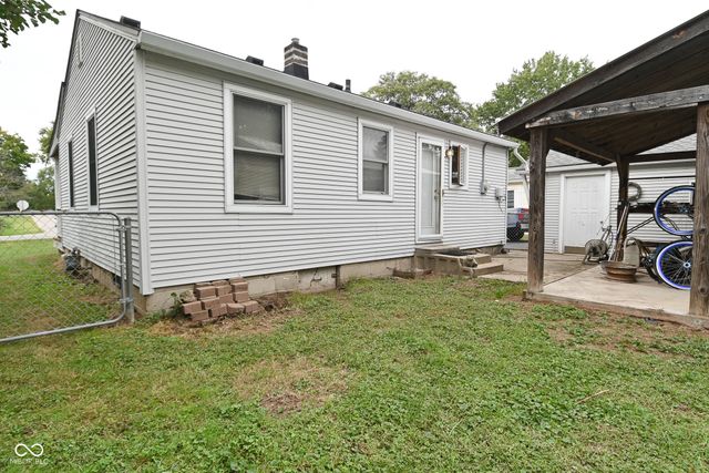 853 Hiatt Avenue, Greenwood, IN 46143