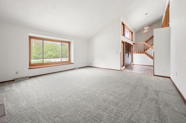 2790 152nd STREET, New Berlin, WI 53151