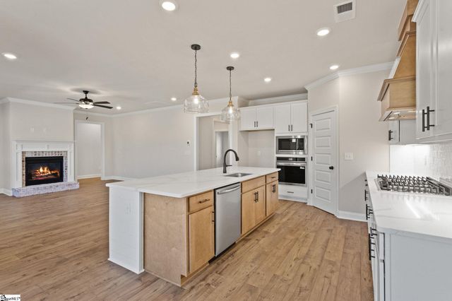 106 Nannies Circle, Williamston, SC 29697