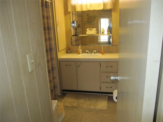 39015 HILLCREST DRIVE, Zephyrhills, FL 33542