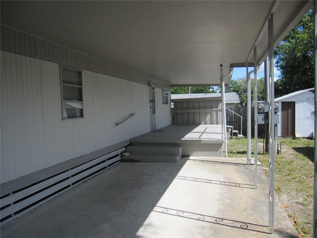 39015 HILLCREST DRIVE, Zephyrhills, FL 33542