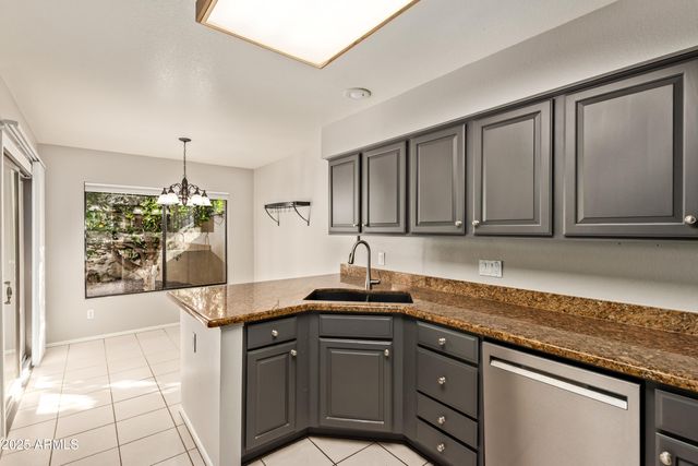 9255 N 100TH Place, Scottsdale, AZ 85258