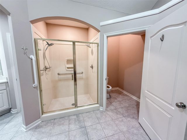 2426 Clippers Square, Houston, TX 77058