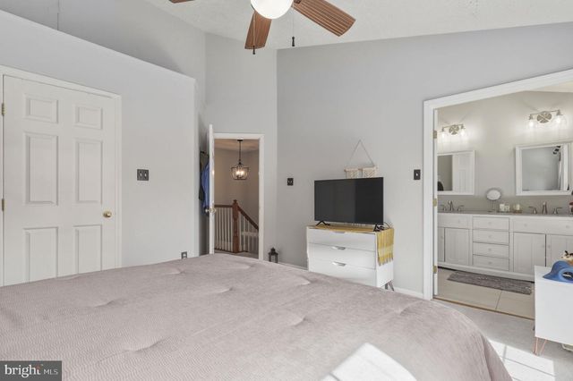 18639 CLOVERCREST CIR, Olney, MD 20832