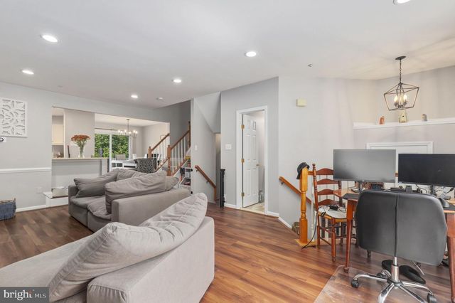 18639 CLOVERCREST CIR, Olney, MD 20832