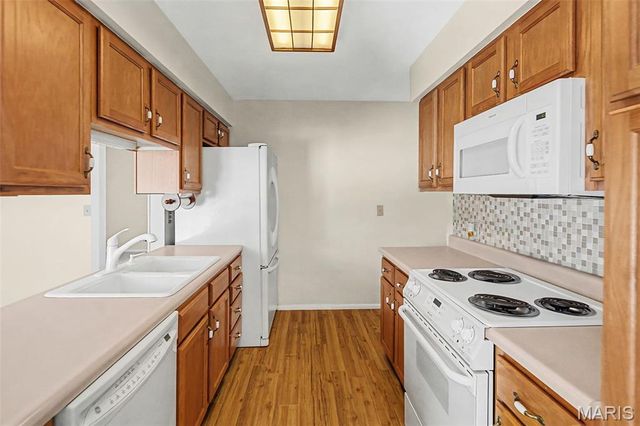 2339 Chadwick Drive, Alton, IL 62002