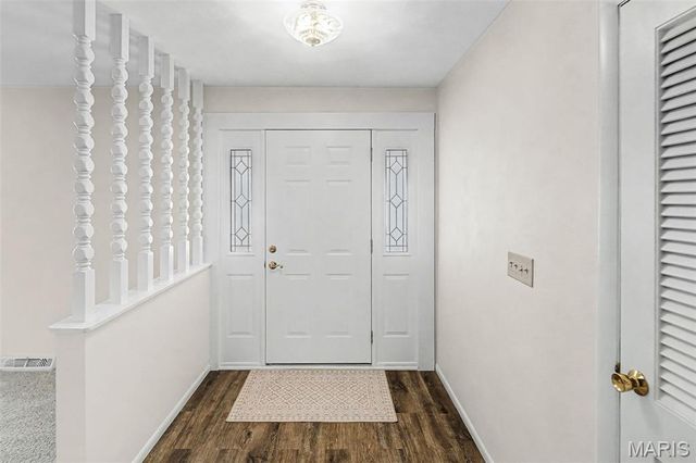 2339 Chadwick Drive, Alton, IL 62002