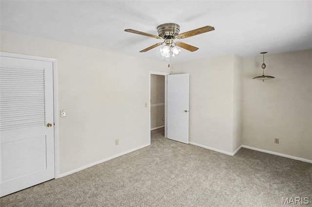 2339 Chadwick Drive, Alton, IL 62002