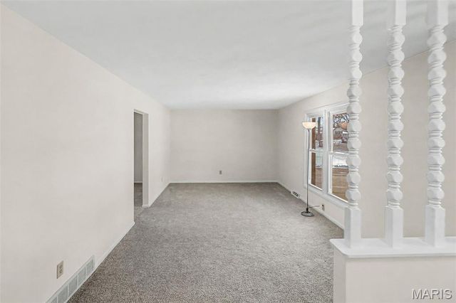 2339 Chadwick Drive, Alton, IL 62002