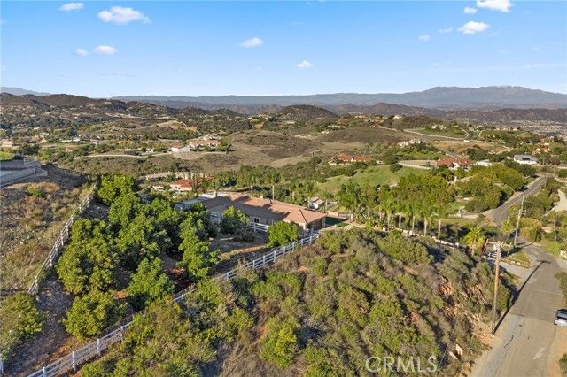 40055 Valle Vista, Murrieta, CA 92562