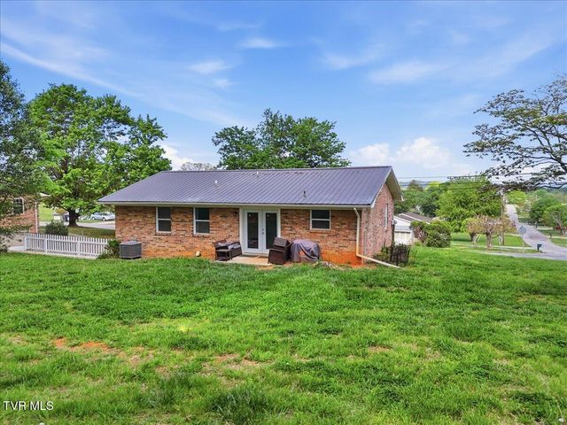 1698 Elgin Drive, Morristown, TN 37814