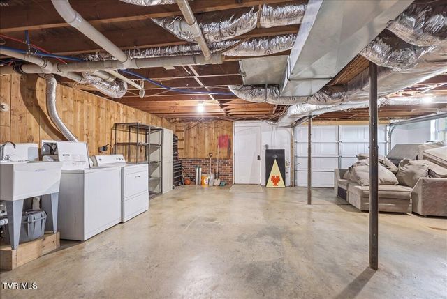 1698 Elgin Drive, Morristown, TN 37814