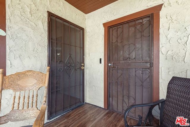 1110 E 107th Street, Los Angeles, CA 90002