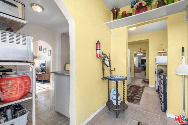 1110 E 107th Street, Los Angeles, CA 90002