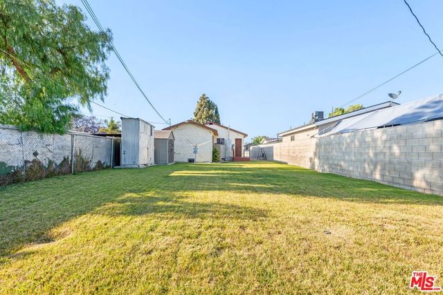 1110 E 107th Street, Los Angeles, CA 90002