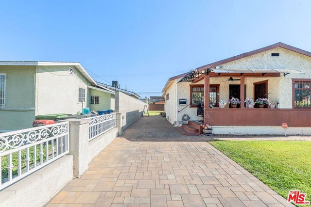 1110 E 107th Street, Los Angeles, CA 90002