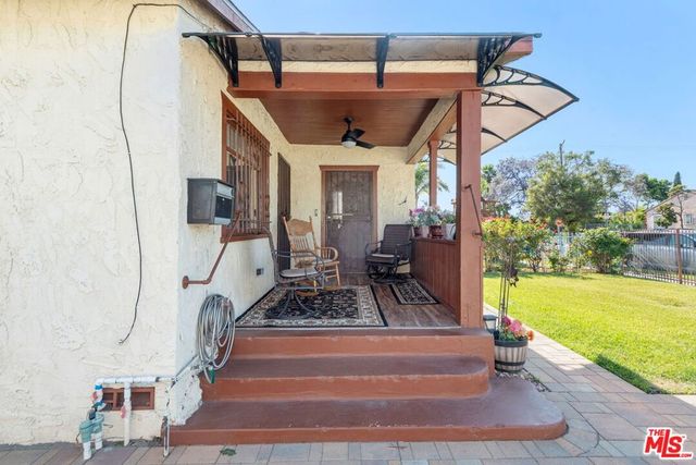 1110 E 107th Street, Los Angeles, CA 90002