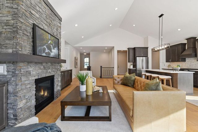 2013 Mulberry Lane, Carver, MN 55315