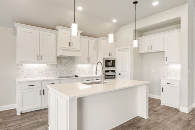 1284 Emily Drive, Trenton, TX 75490