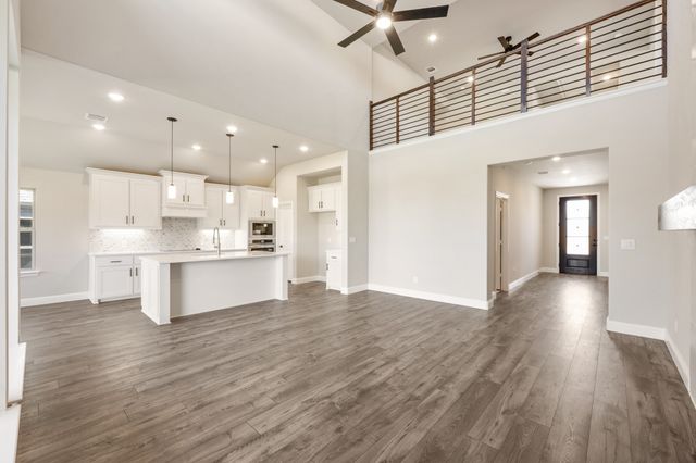 1284 Emily Drive, Trenton, TX 75490
