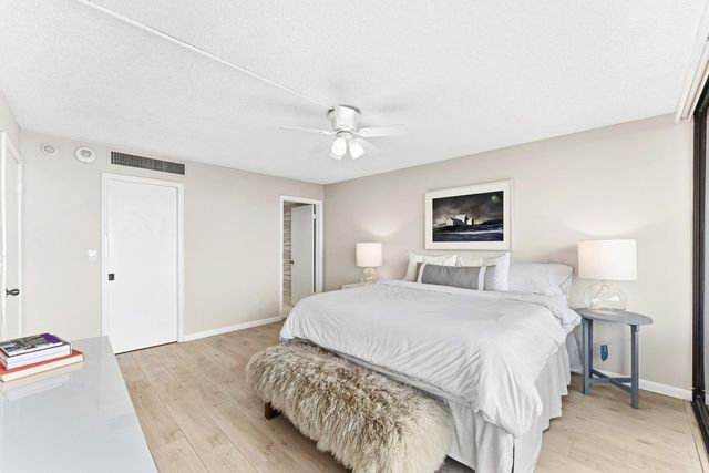 5200 N Flagler Drive 1406, West Palm Beach, FL 33407