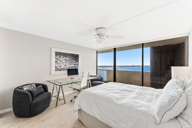 5200 N Flagler Drive 1406, West Palm Beach, FL 33407