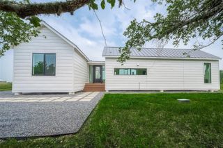 8654 Fm 2145, Ledbetter, TX 78946