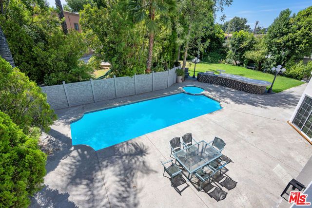 5545 Aura Avenue, Tarzana (los Angeles), CA 91356
