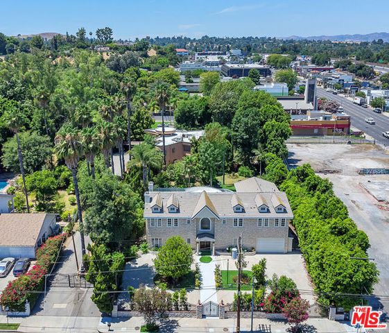 5545 Aura Avenue, Tarzana (los Angeles), CA 91356