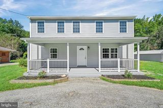 1239 RED LION RD, Bear, DE 19701