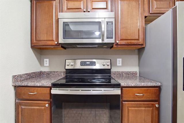 8704 Cedar Ridge Drive, Midwest City, OK 73110