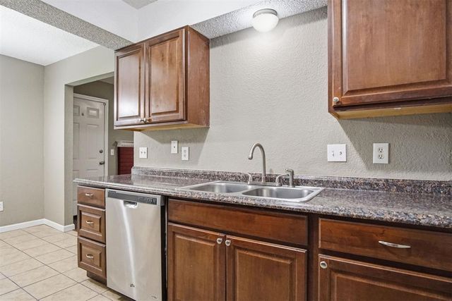 8704 Cedar Ridge Drive, Midwest City, OK 73110